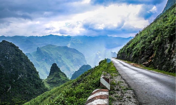 Cung đường núi tại tỉnh Hà Giang